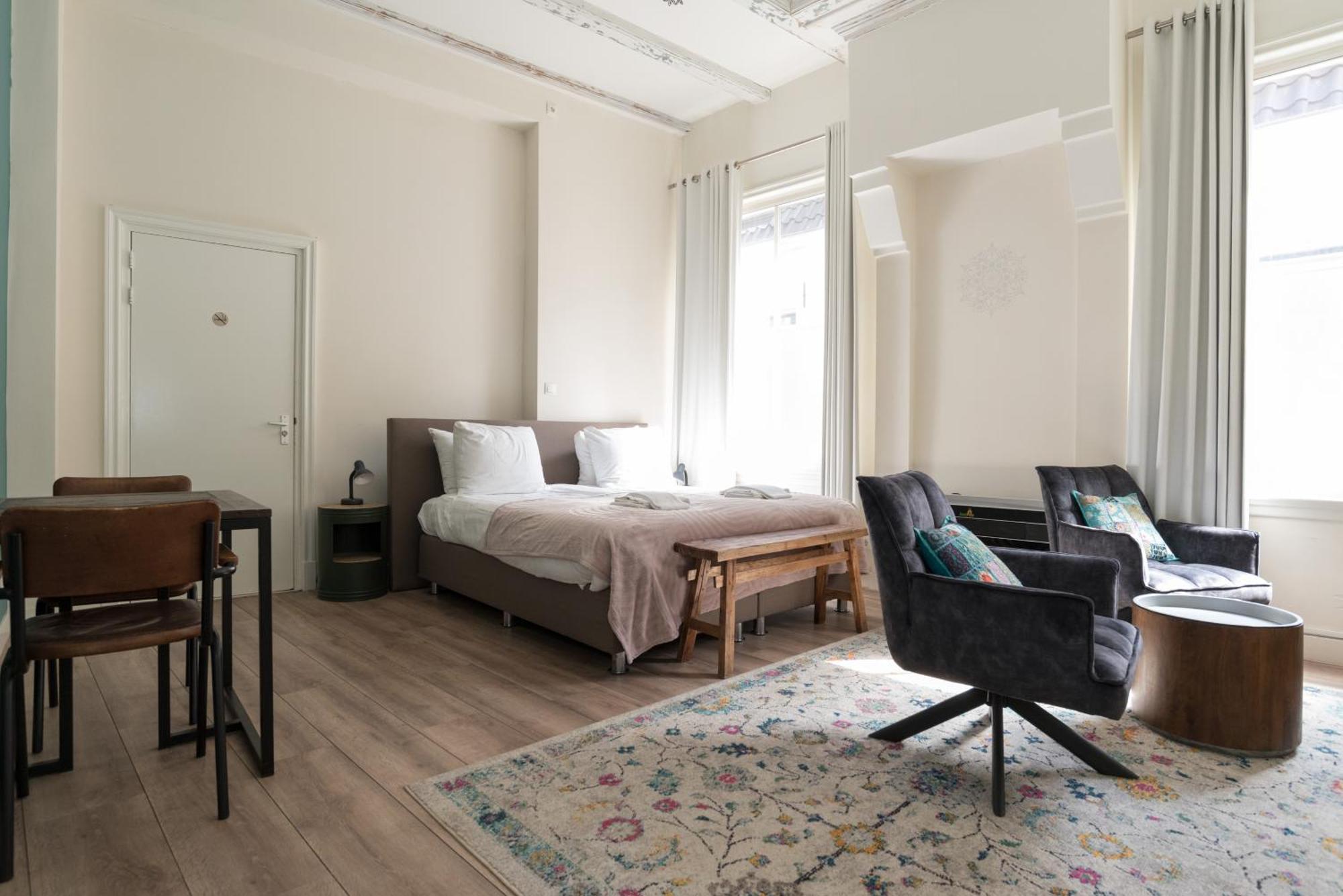 1001 Nights Boutique Lofts Hotel Haarlem Exterior photo